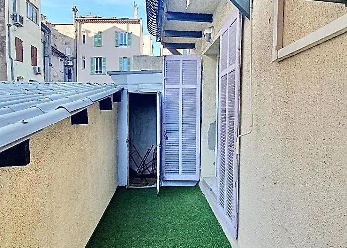 1-bedroom - 15m Cannes